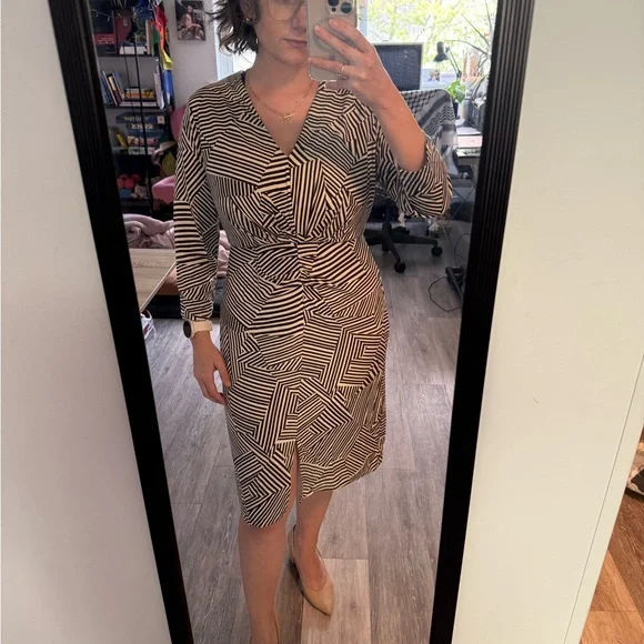 Unique Geometric Dress - Picture 7 of 9